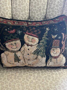 Susan Winget Snowman Christmas Tapestry Pillow Cardinal Winter Holiday Decor 17